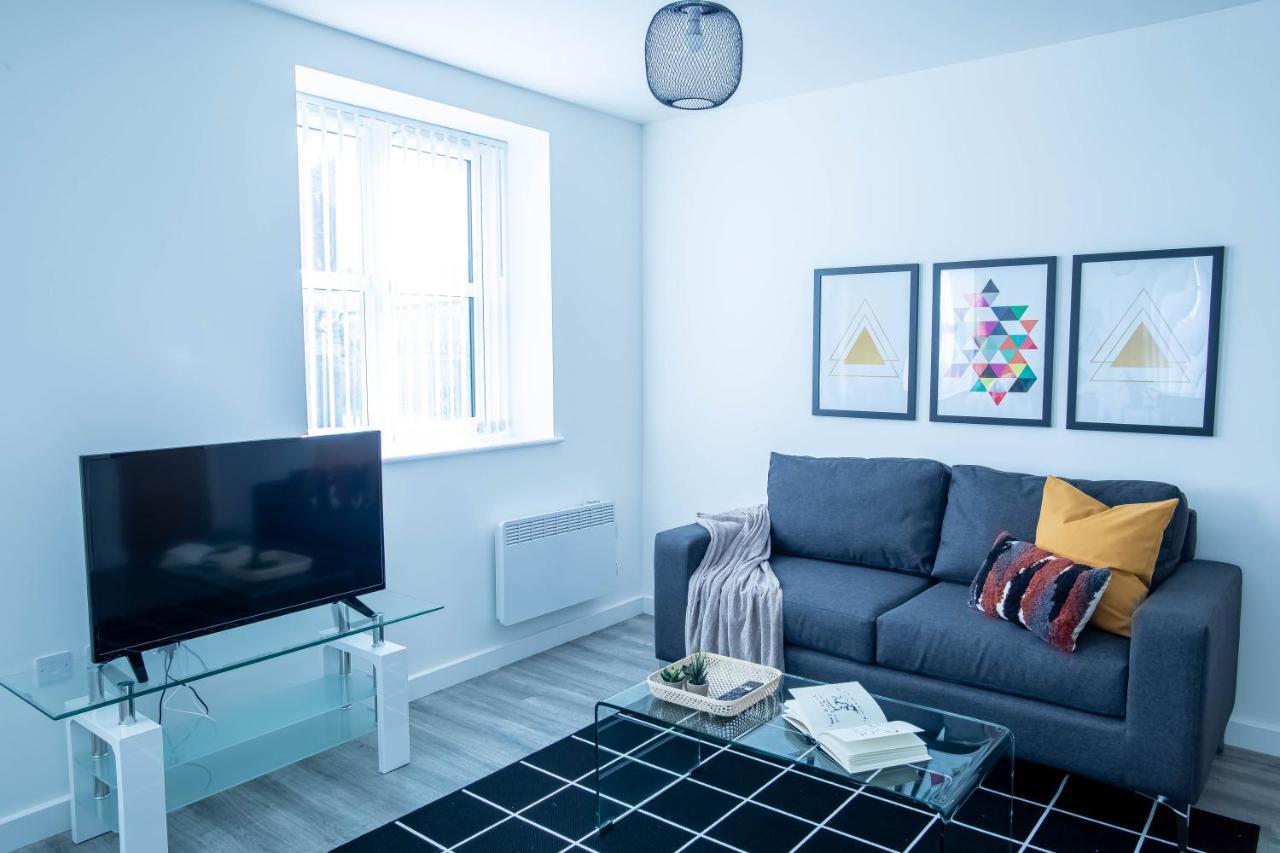 Luxury Apartments Available Next To Train Station - The Wallgate Apartments Wigan - Free Parking Dış mekan fotoğraf