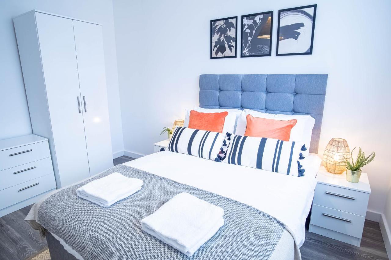Luxury Apartments Available Next To Train Station - The Wallgate Apartments Wigan - Free Parking Dış mekan fotoğraf