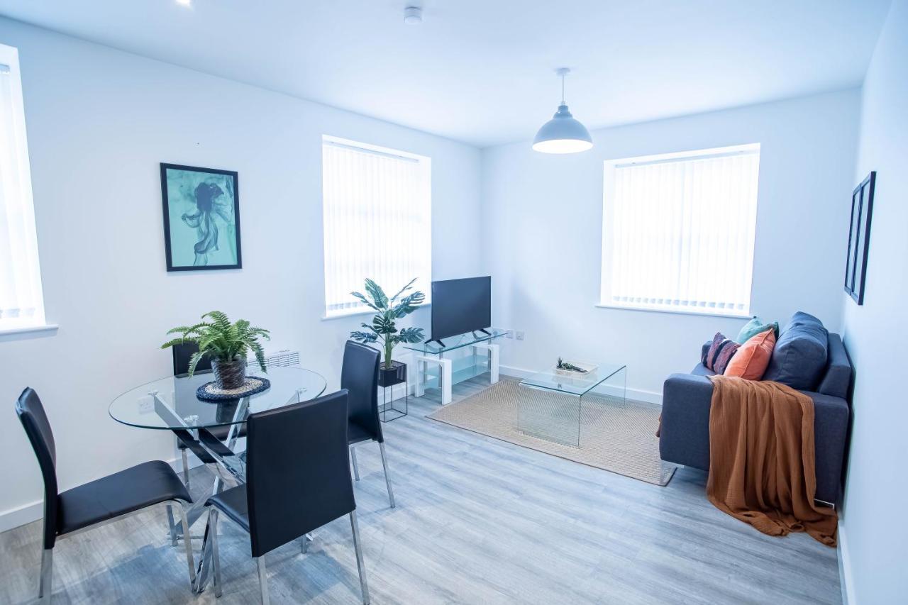 Luxury Apartments Available Next To Train Station - The Wallgate Apartments Wigan - Free Parking Dış mekan fotoğraf
