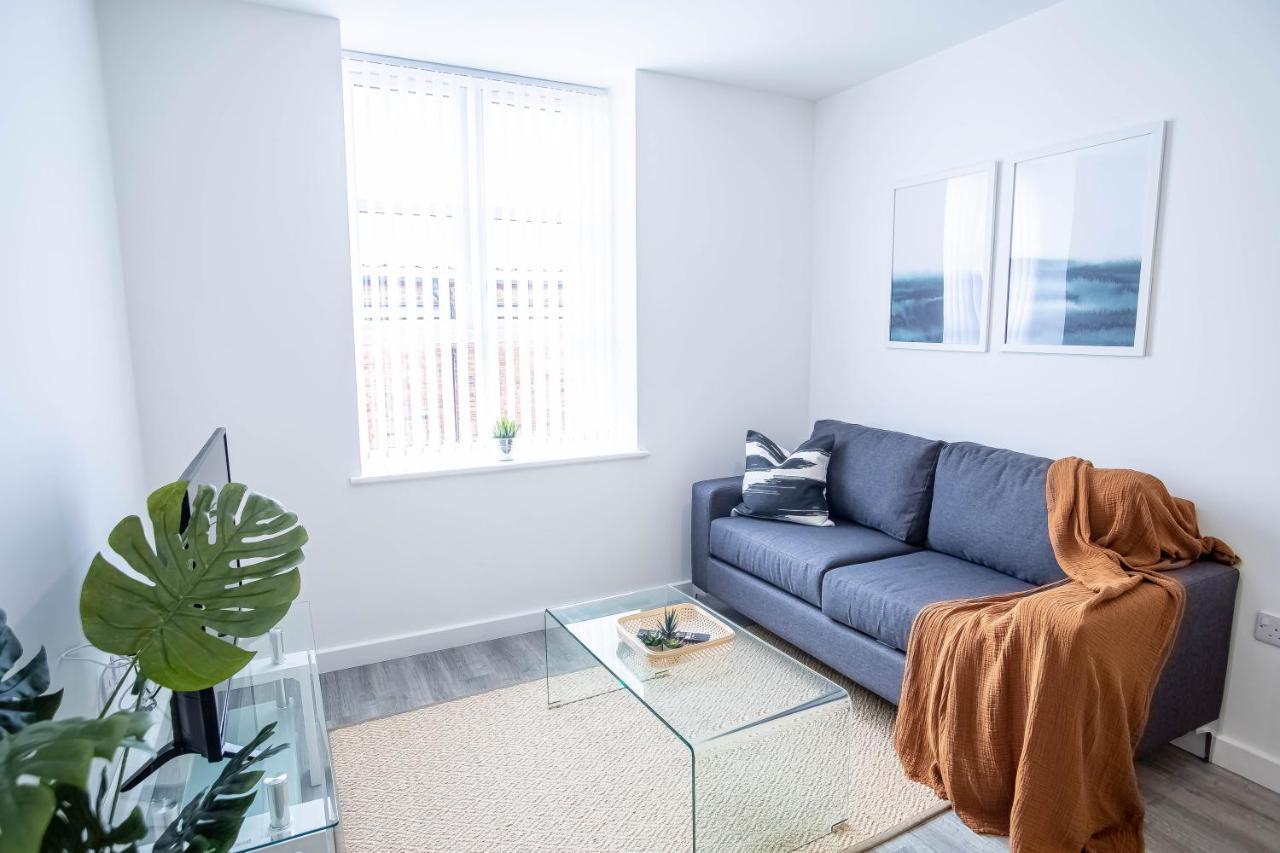 Luxury Apartments Available Next To Train Station - The Wallgate Apartments Wigan - Free Parking Dış mekan fotoğraf
