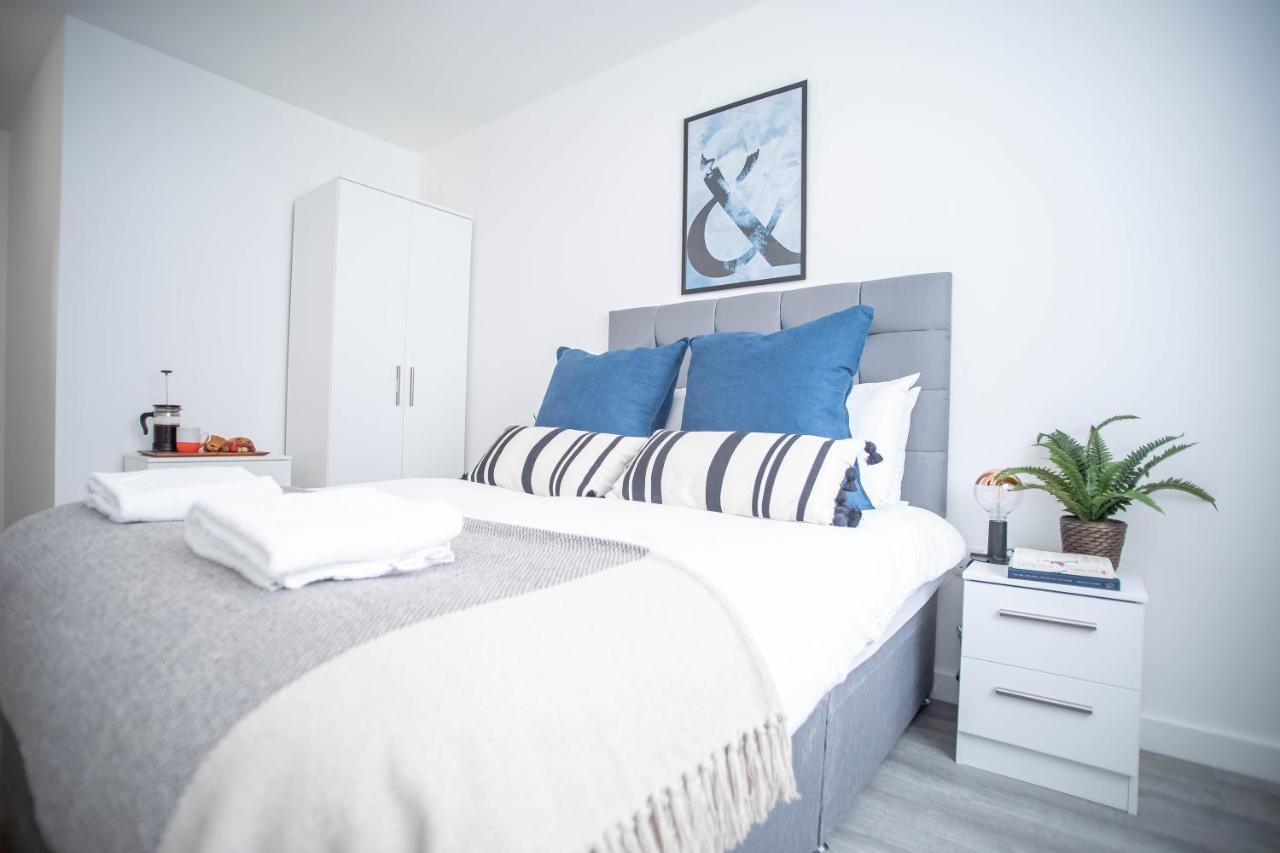 Luxury Apartments Available Next To Train Station - The Wallgate Apartments Wigan - Free Parking Dış mekan fotoğraf