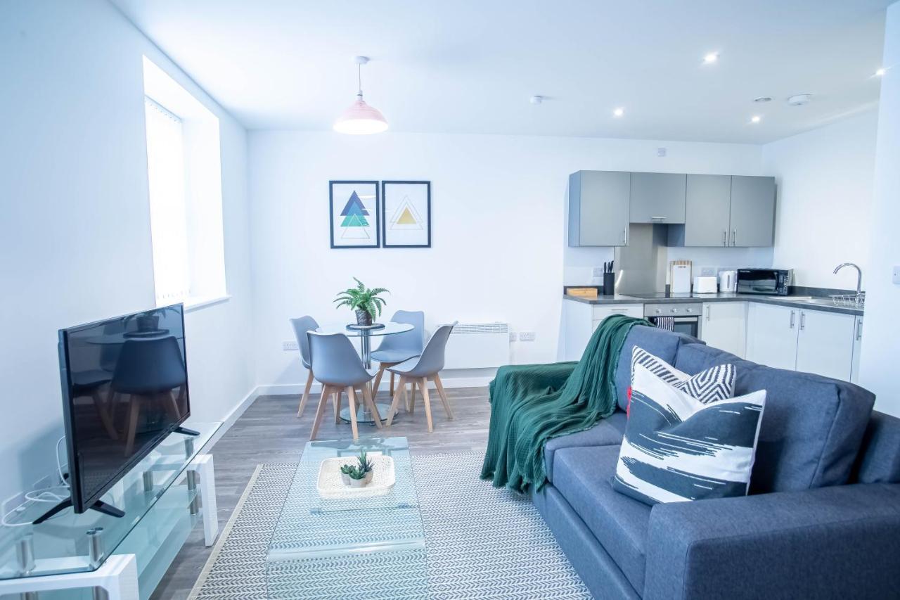 Luxury Apartments Available Next To Train Station - The Wallgate Apartments Wigan - Free Parking Dış mekan fotoğraf